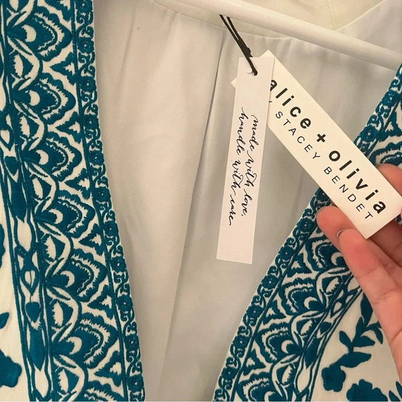 Alice and Olivia Chriselle Embroidered Jacket- Size M; Brand New with Tags - Picture 6 of 16